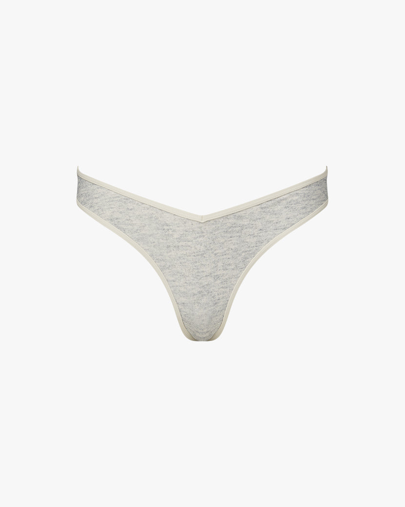 Delilah Bottom