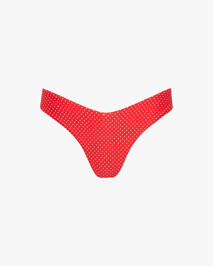 Delilah Bottom