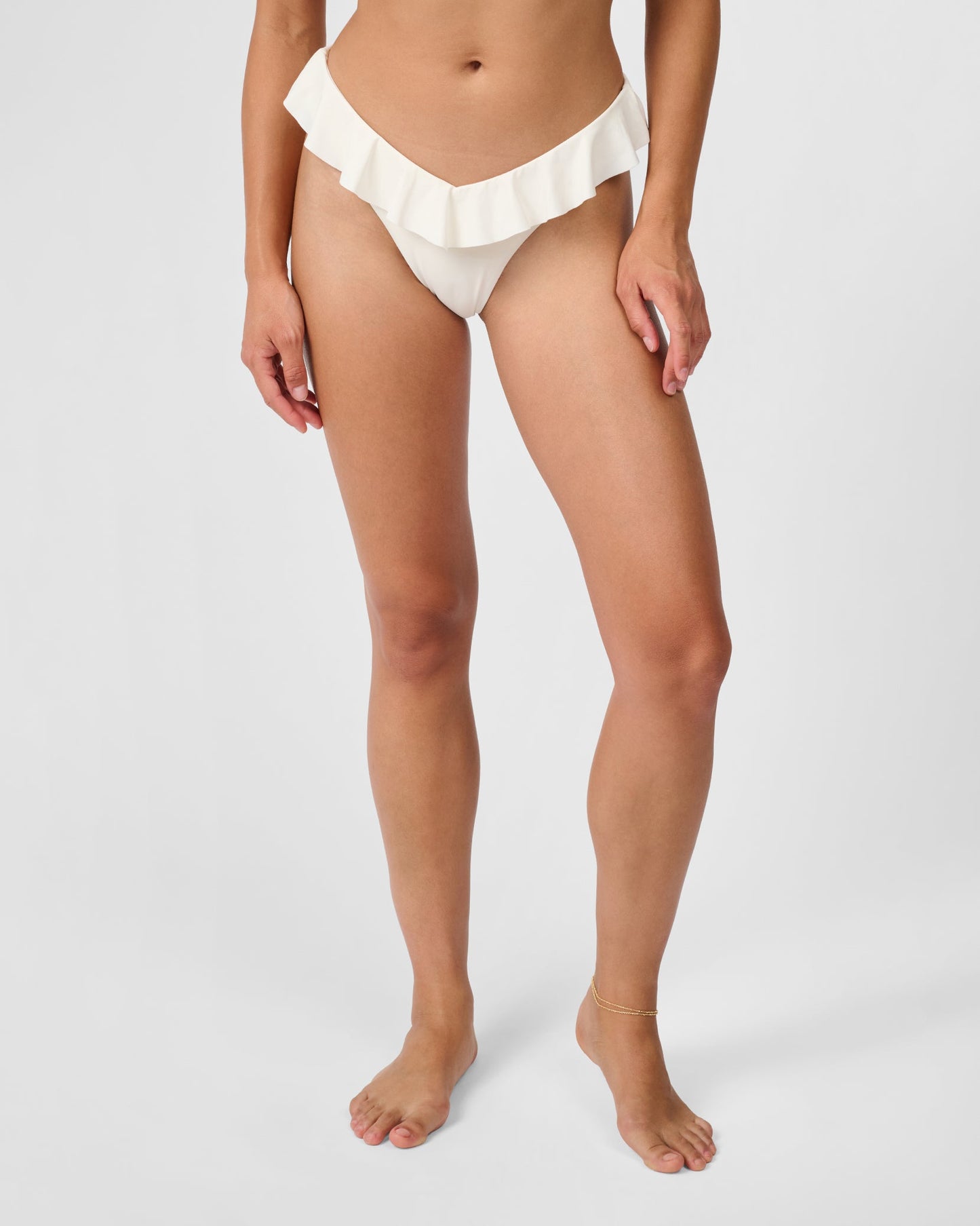Ruffle Delilah Bottom