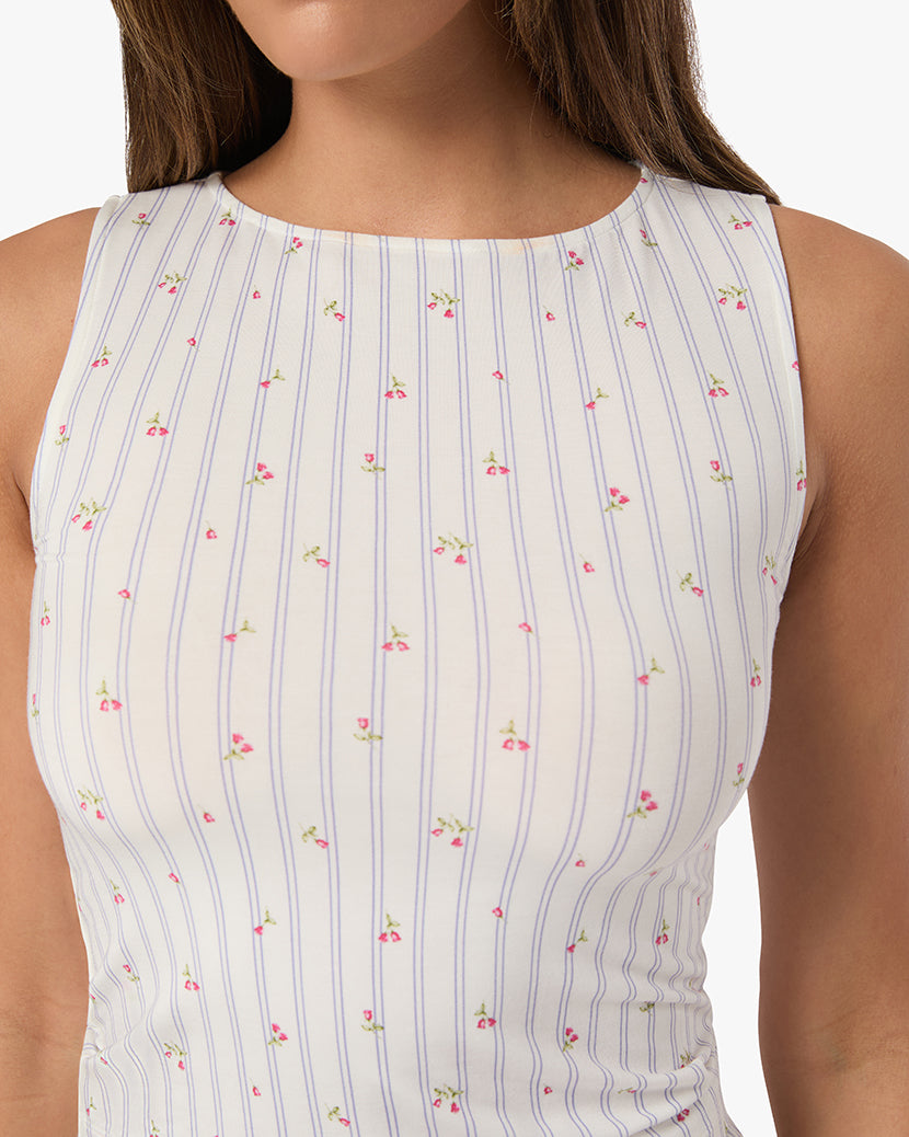 Boatneck Tank
