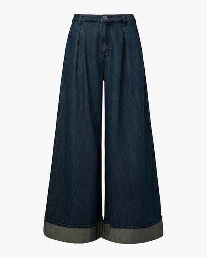 Pleated Wide Leg Jean