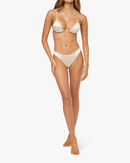Classic Scoop Bottom