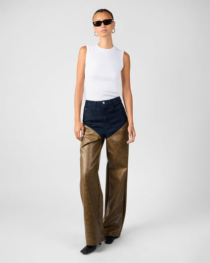 Mid Rise Straight Leg Two Toned Chap Jean
