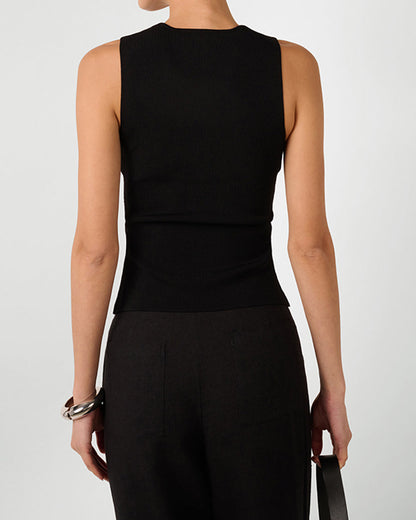 Twist Front Flyaway Tank