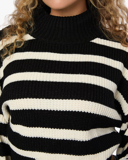Cropped Turtle Neck Sweater