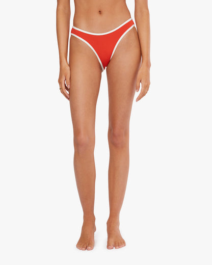 Classic Scoop Bottom